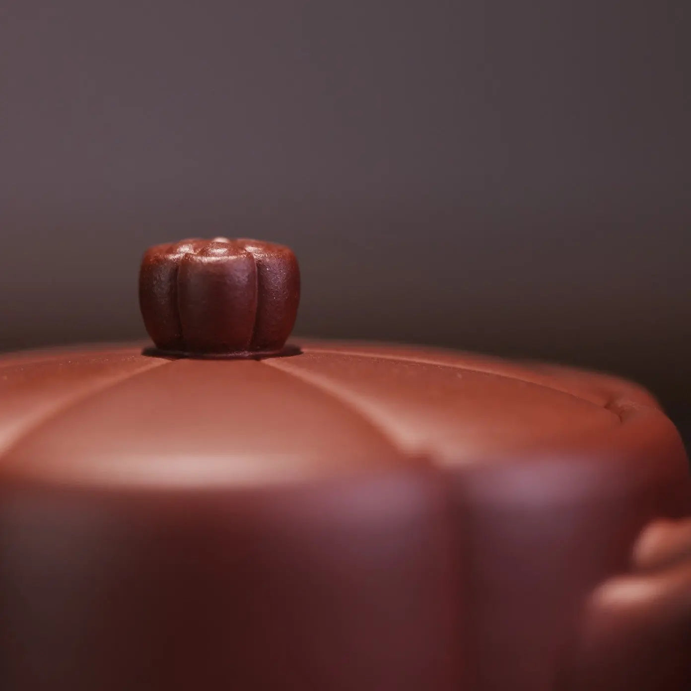 Mei Hua Han Wa 150cc - Yixing Handmade Teapot 江苏宜兴