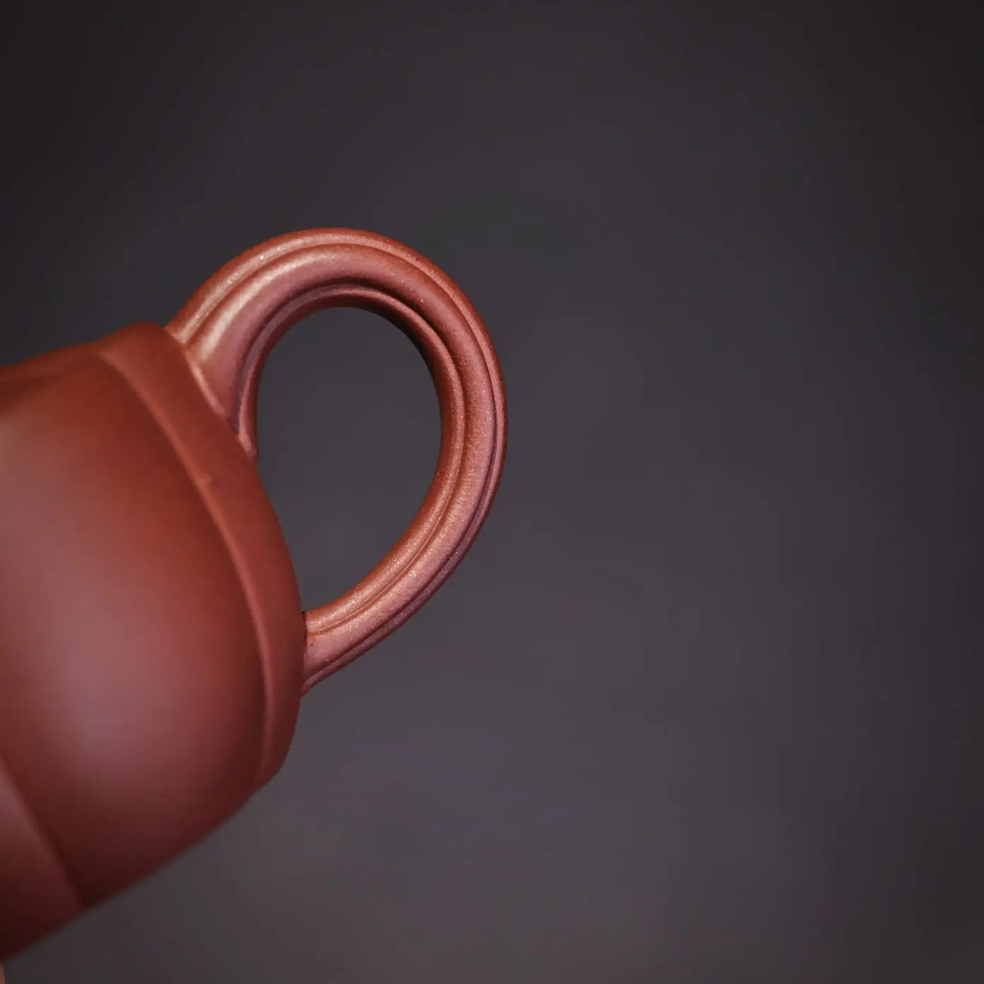 Mei Hua Han Wa 150cc - Yixing Handmade Teapot 江苏宜兴
