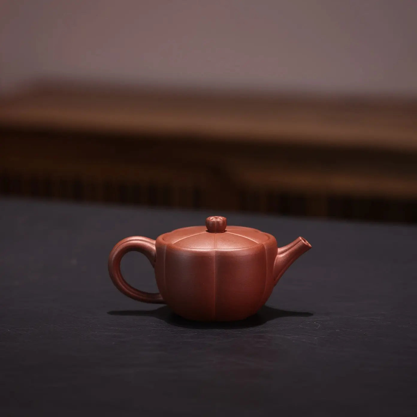 Mei Hua Han Wa 150cc - Yixing Handmade Teapot 江苏宜兴