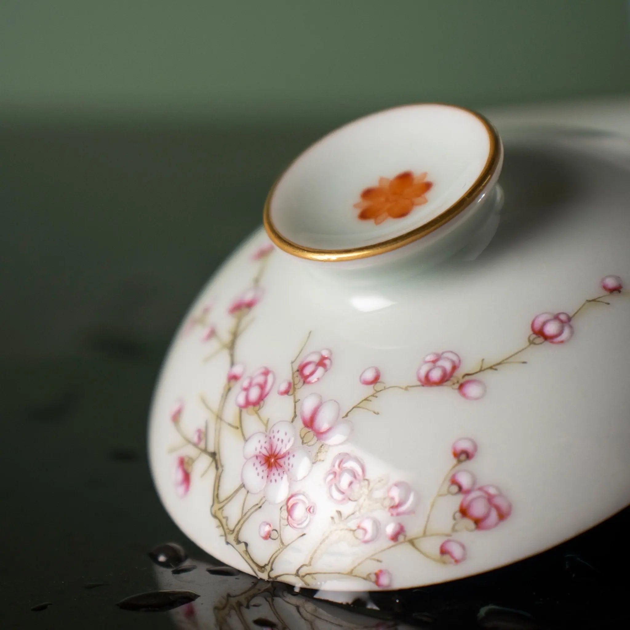 Mei Kai Wu Fu 100cc - Jing De Zhen Porcelain Gaiwan zycs_China