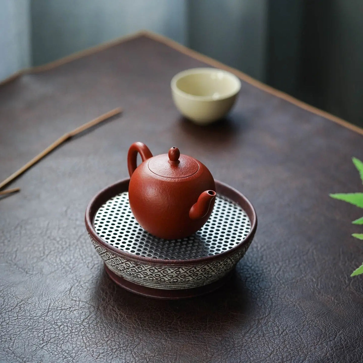 Mei Ren Jian 120cc - Yixing Handmade Teapot 江苏宜兴