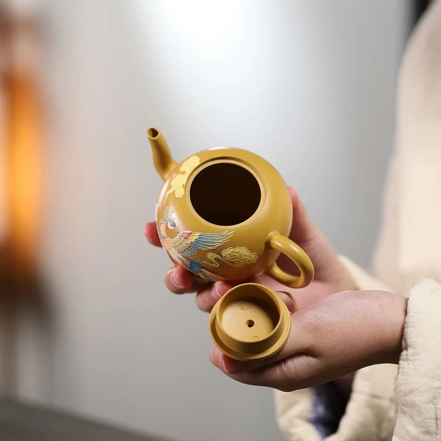 Mei Ren Jian 230cc - Yixing Handmade Teapot 江苏宜兴