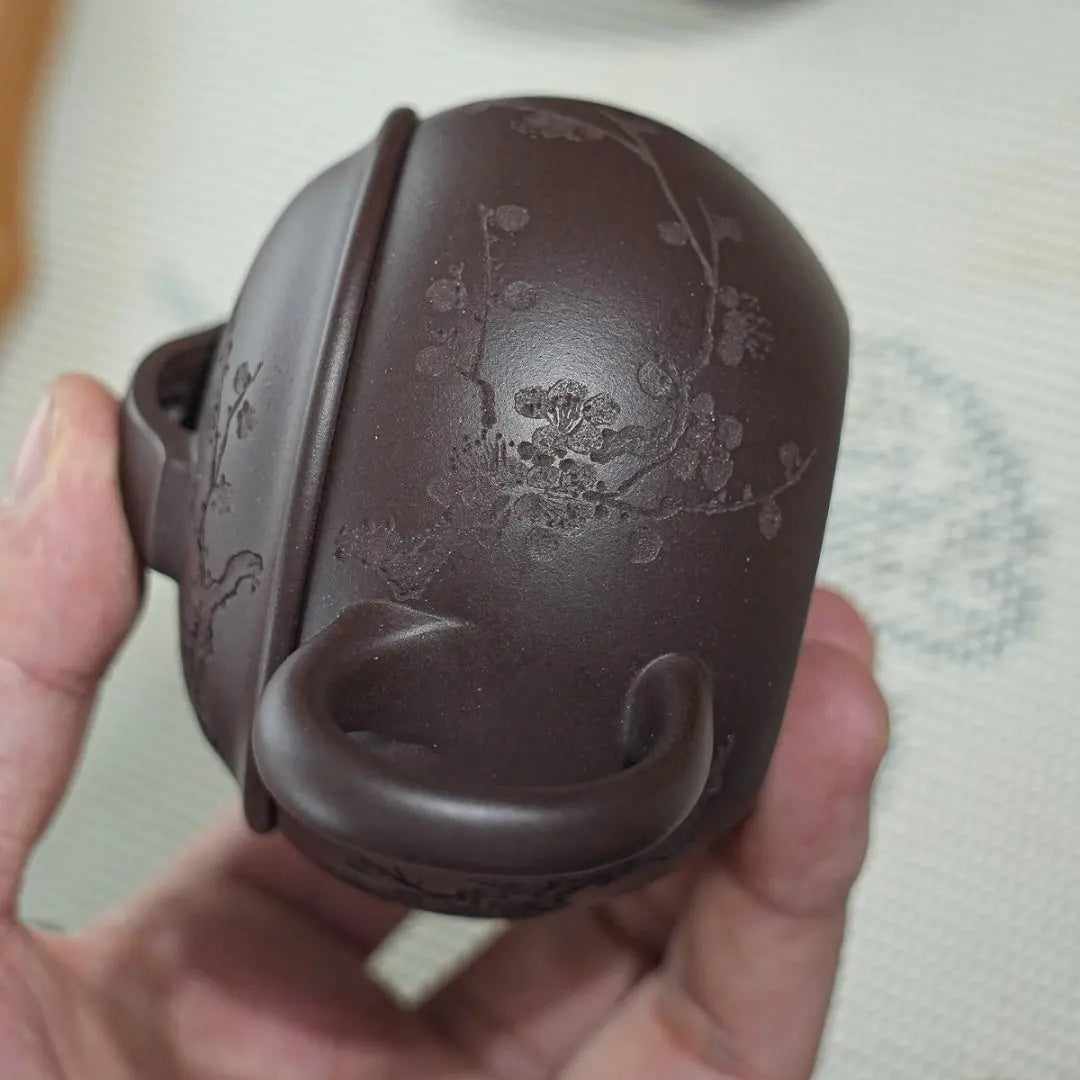 Mei Xaing Han Wa 130cc - Yixing Handmade Teapot 江苏宜兴
