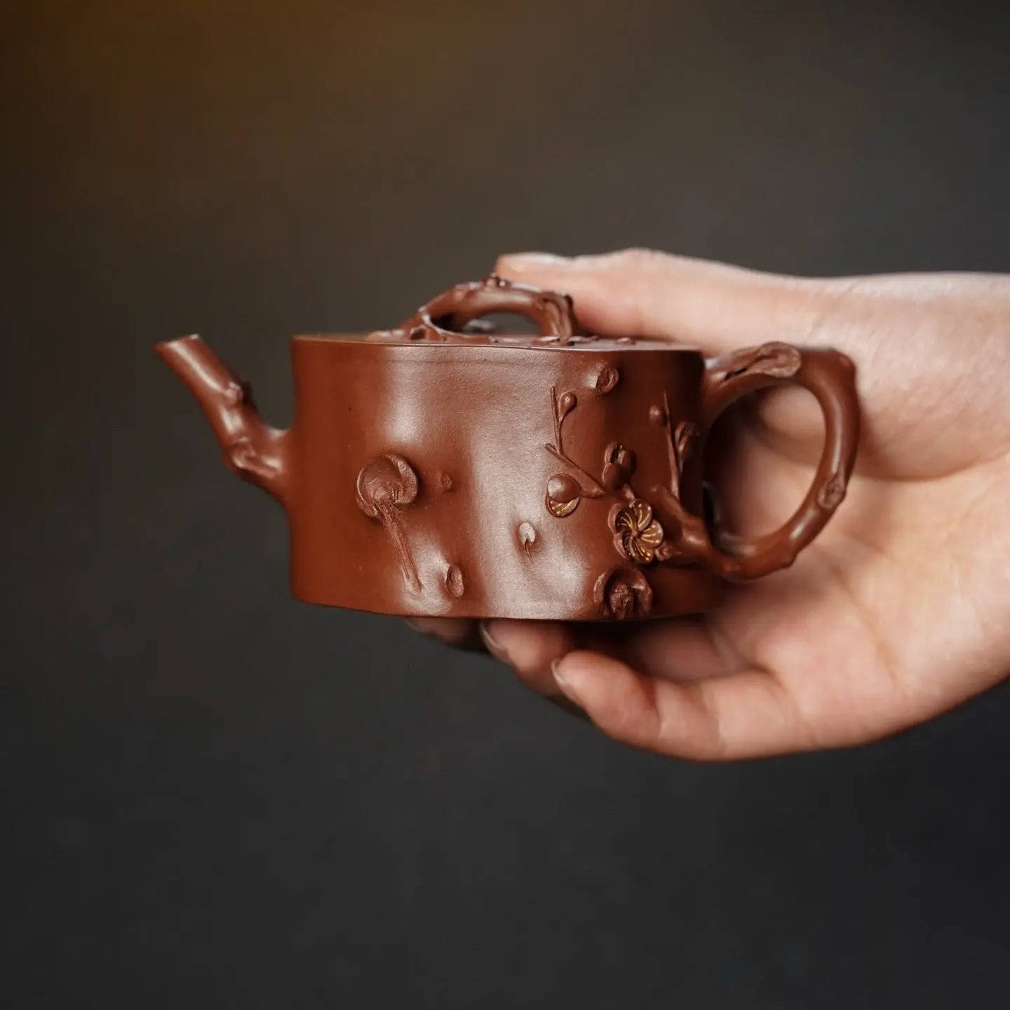 Mei Zhuang 130cc - Yixing Handmade Teapot 江苏宜兴