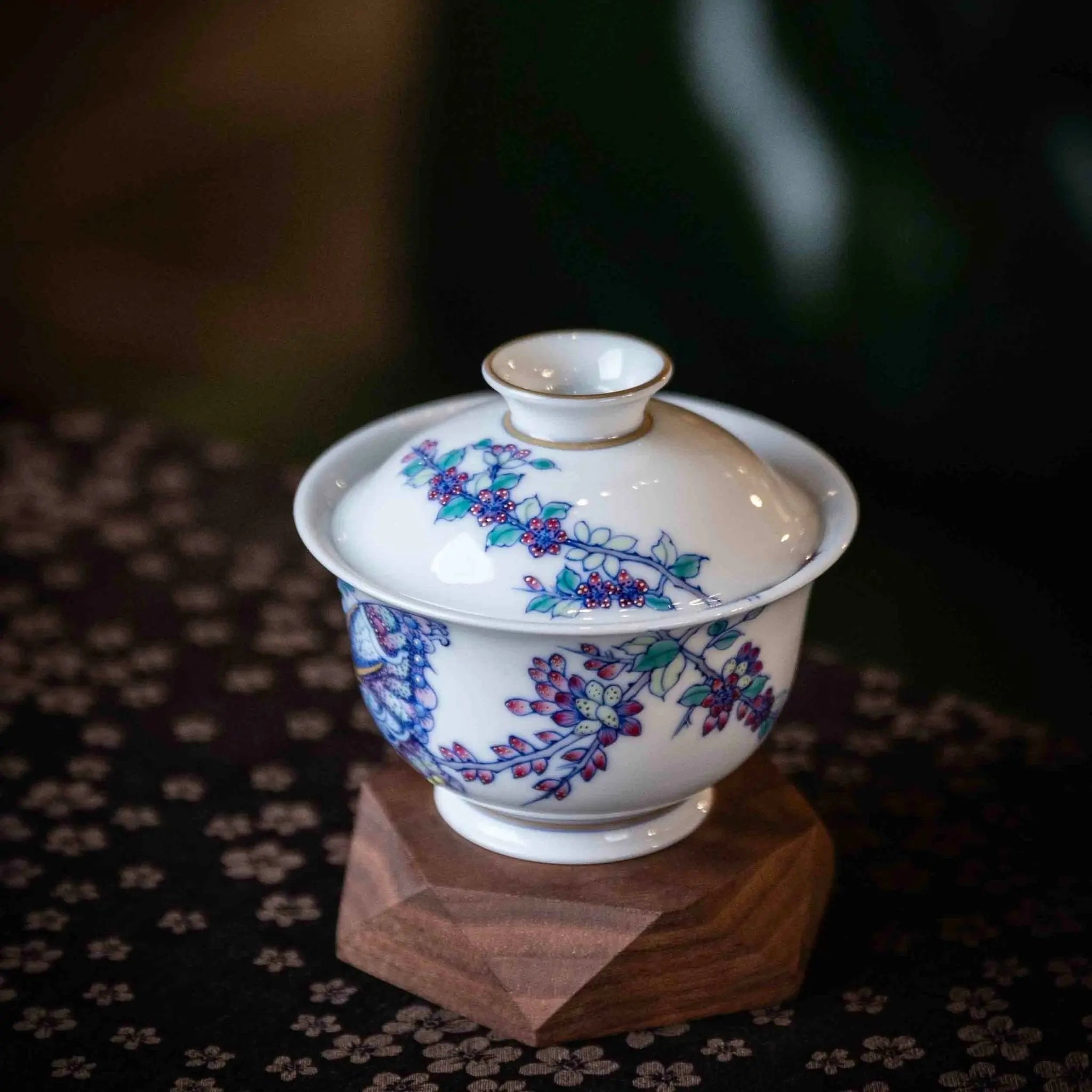 Meng Die 110cc - Jing De Zhen Porcelain Gaiwan zycschina