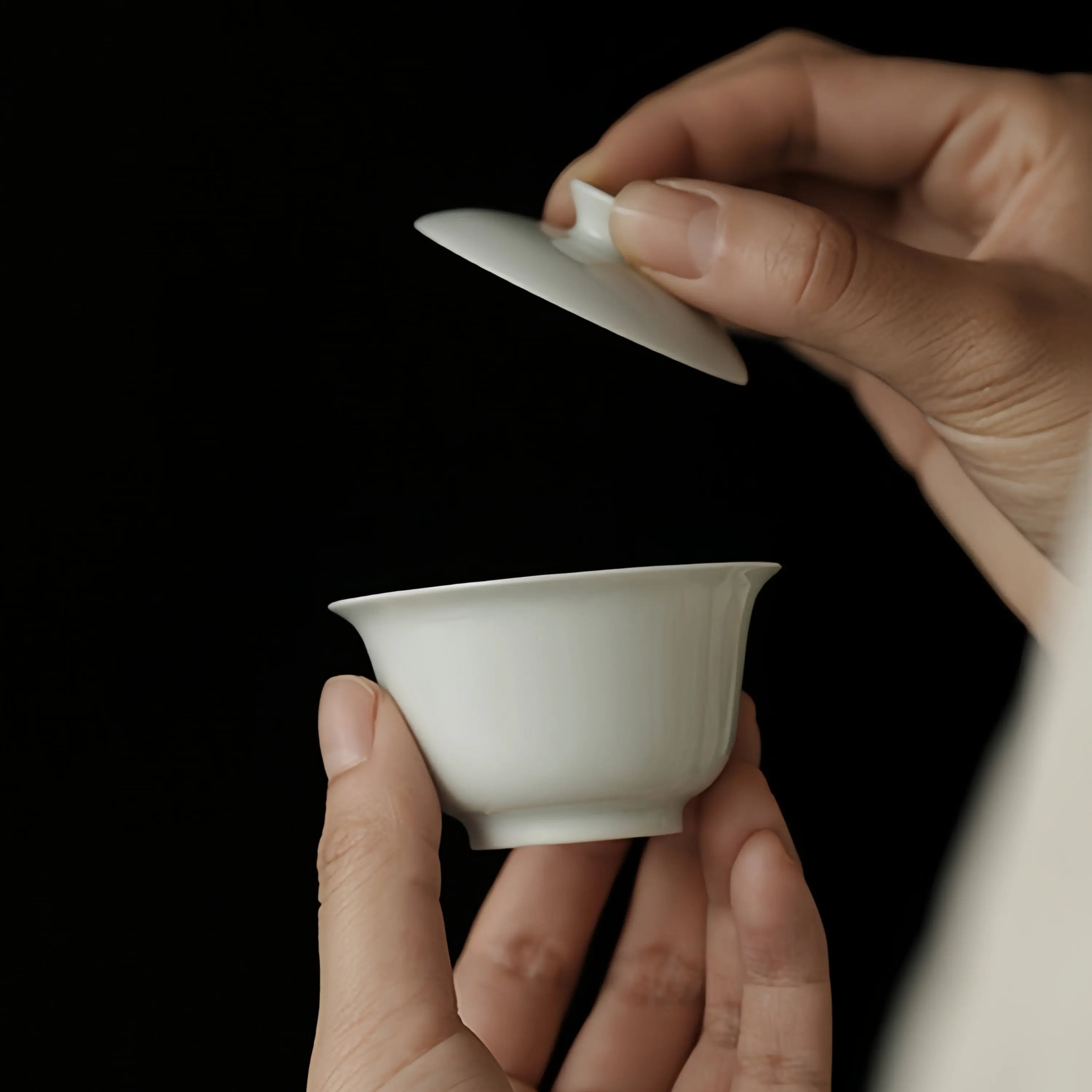 MiNi Shen Ping 50cc - Jing De Zhen Porcelain Gaiwan zycschina