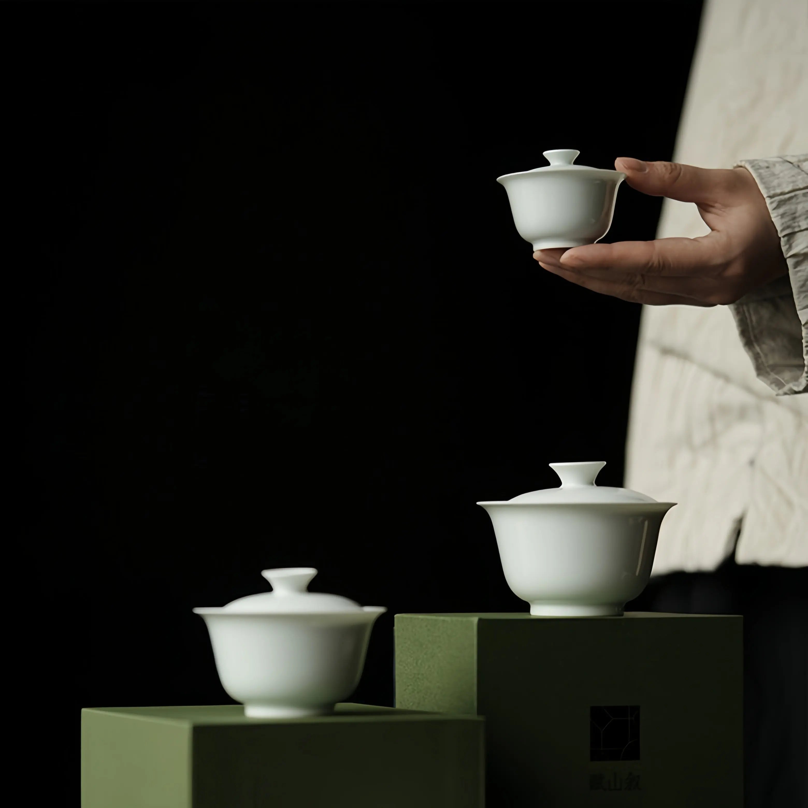 MiNi Shen Ping 50cc - Jing De Zhen Porcelain Gaiwan zycschina