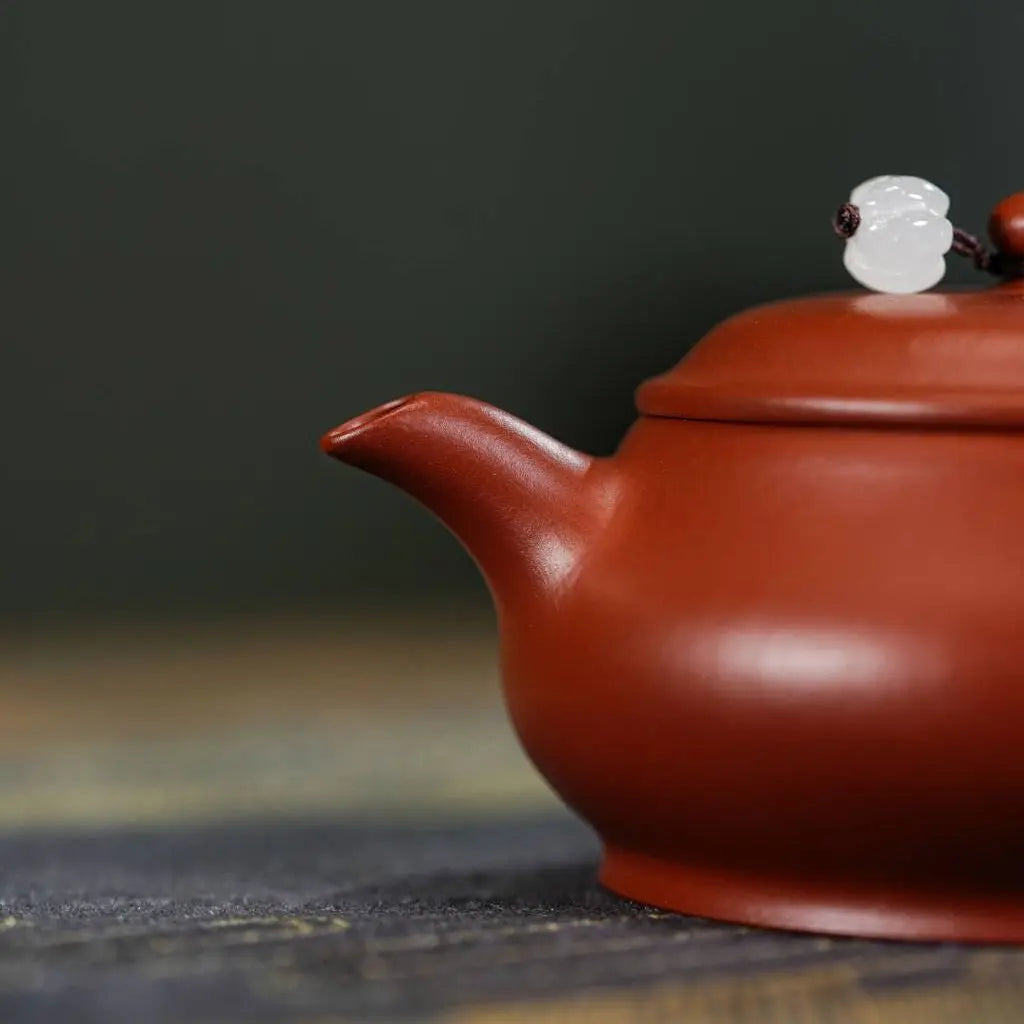 Ming Lu 150cc - Yixing Handmade Teapot 江苏宜兴