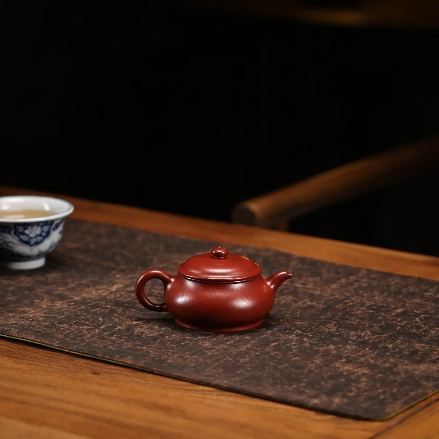 Ming Lu 150cc - Yixing Handmade Teapot 江苏宜兴