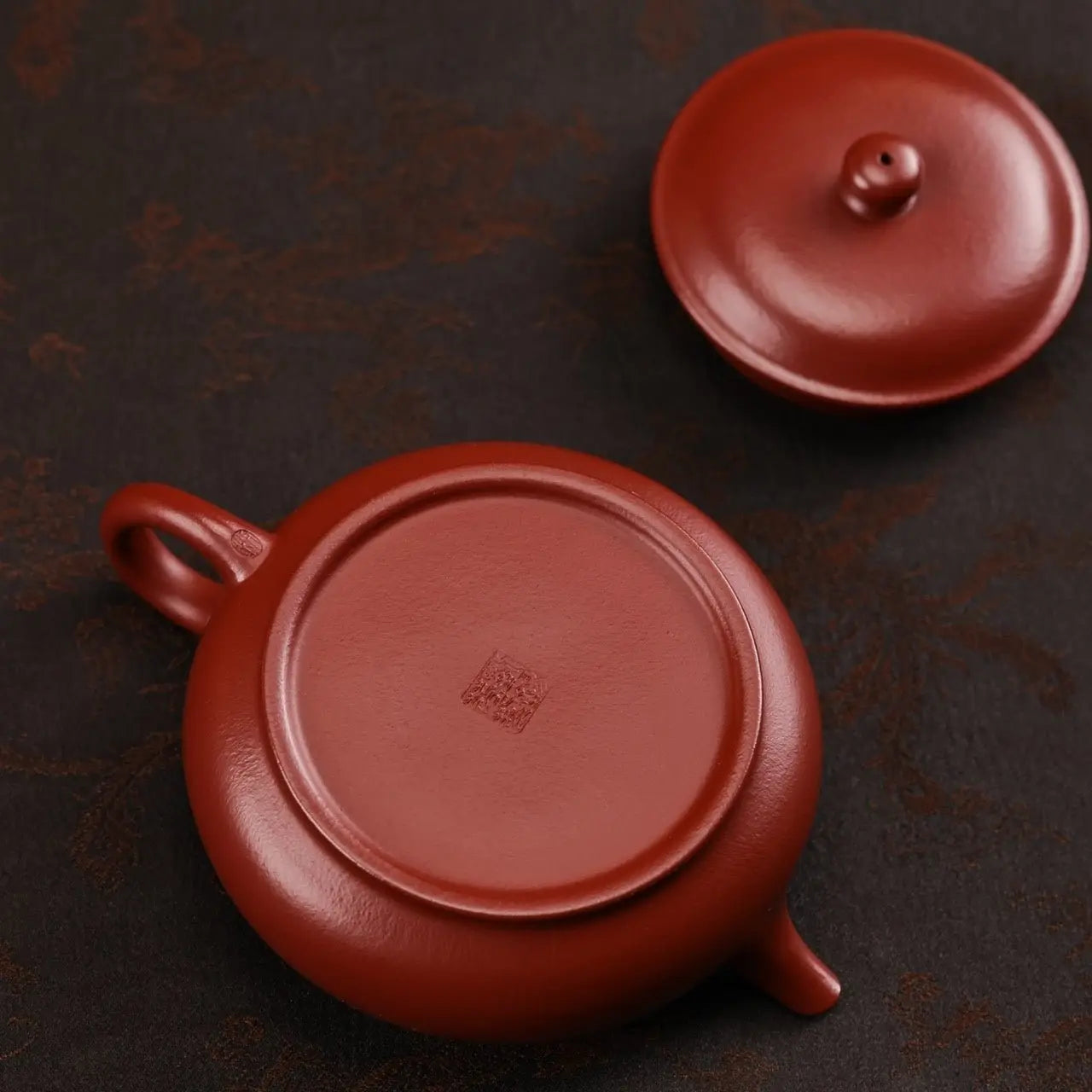 Ming Lu 160cc - Yixing Handmade Teapot 江苏宜兴