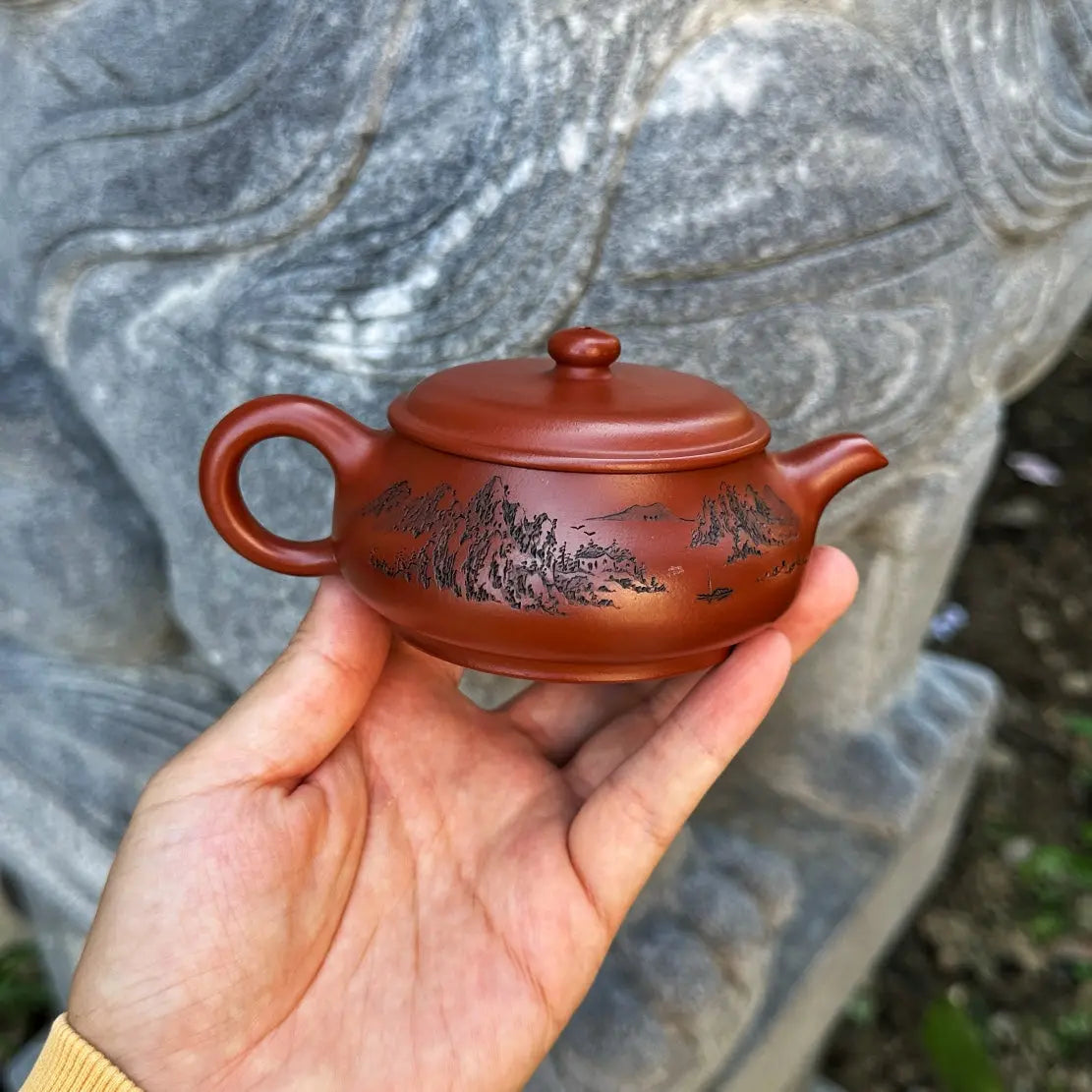 Ming Lu 180cc - Yixing Handmade Teapot 江苏宜兴