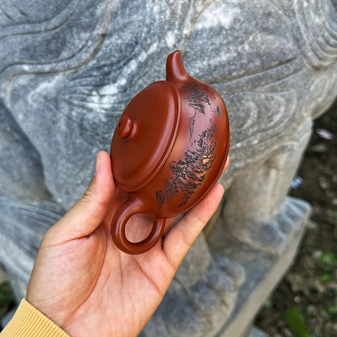 Ming Lu 180cc - Yixing Handmade Teapot 江苏宜兴