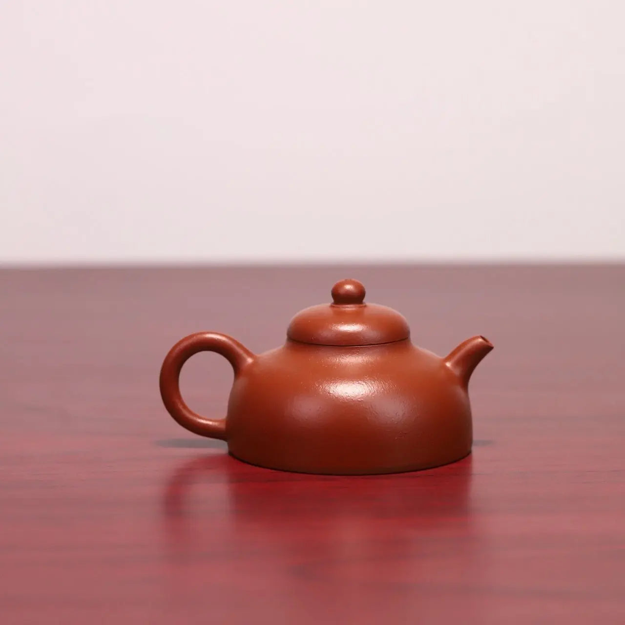 Ming Shi Xiao Pin 120cc - Yixing Handmade Teapot 江苏宜兴