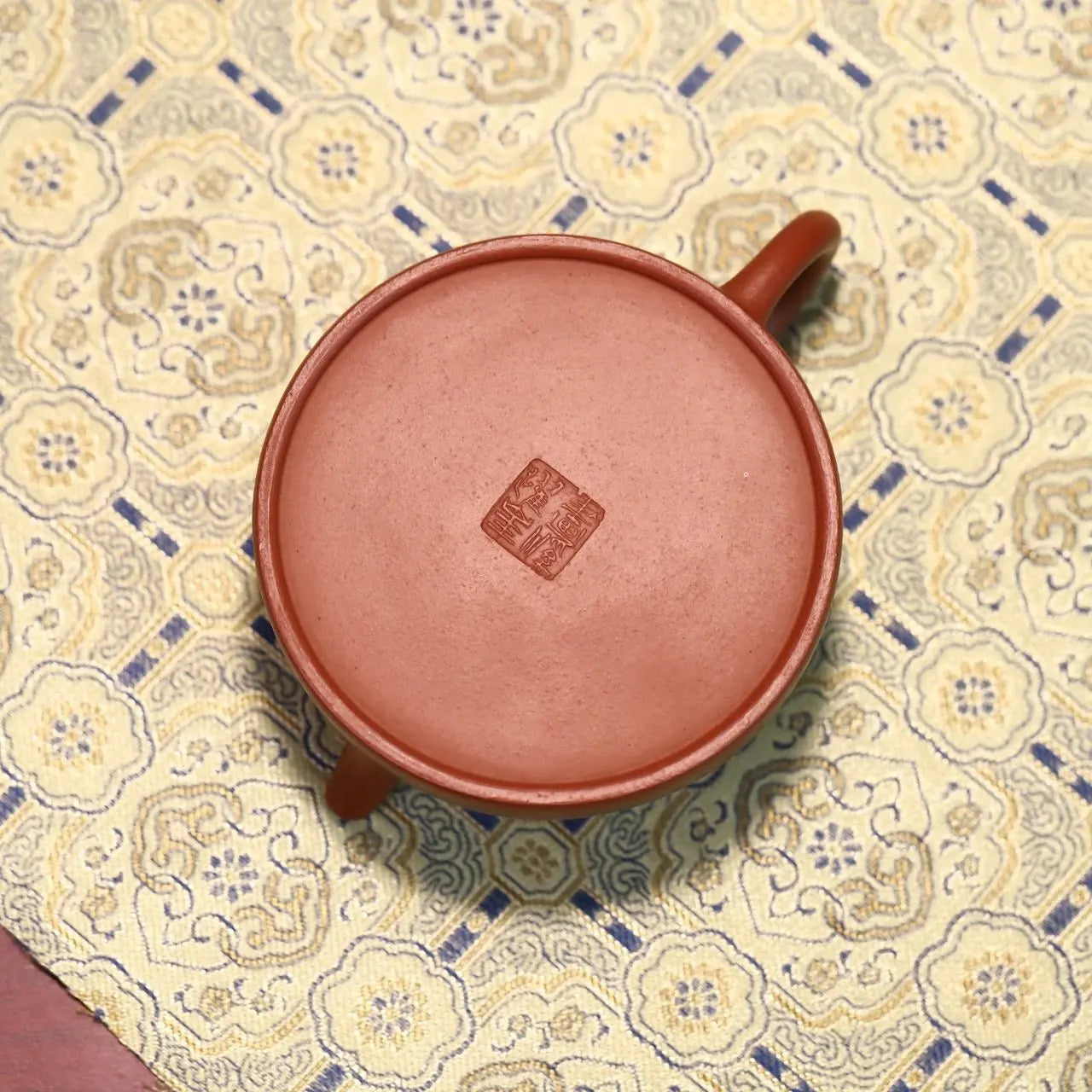 Ming Shi Xiao Pin 120cc - Yixing Handmade Teapot 江苏宜兴