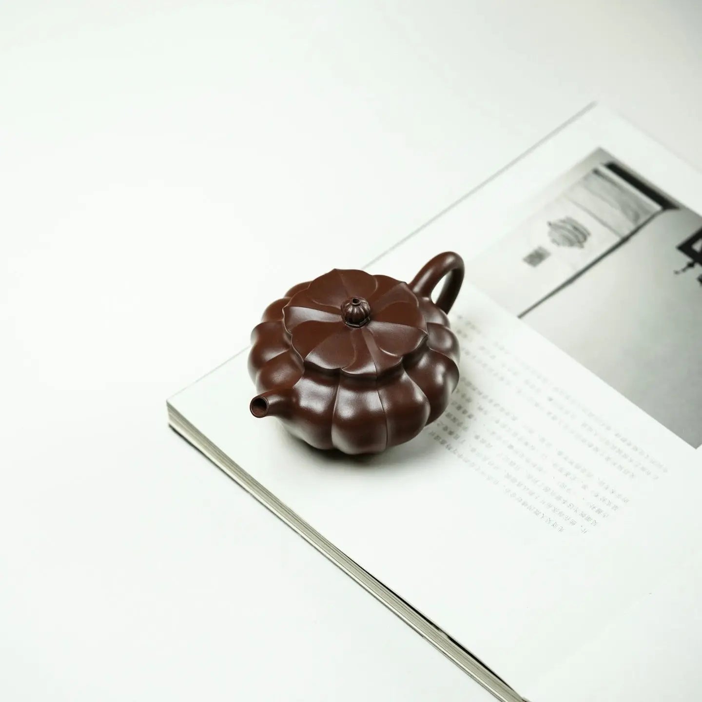 Ming Yuan Ling Hua 150cc - Yixing Handmade Teapot 江苏宜兴