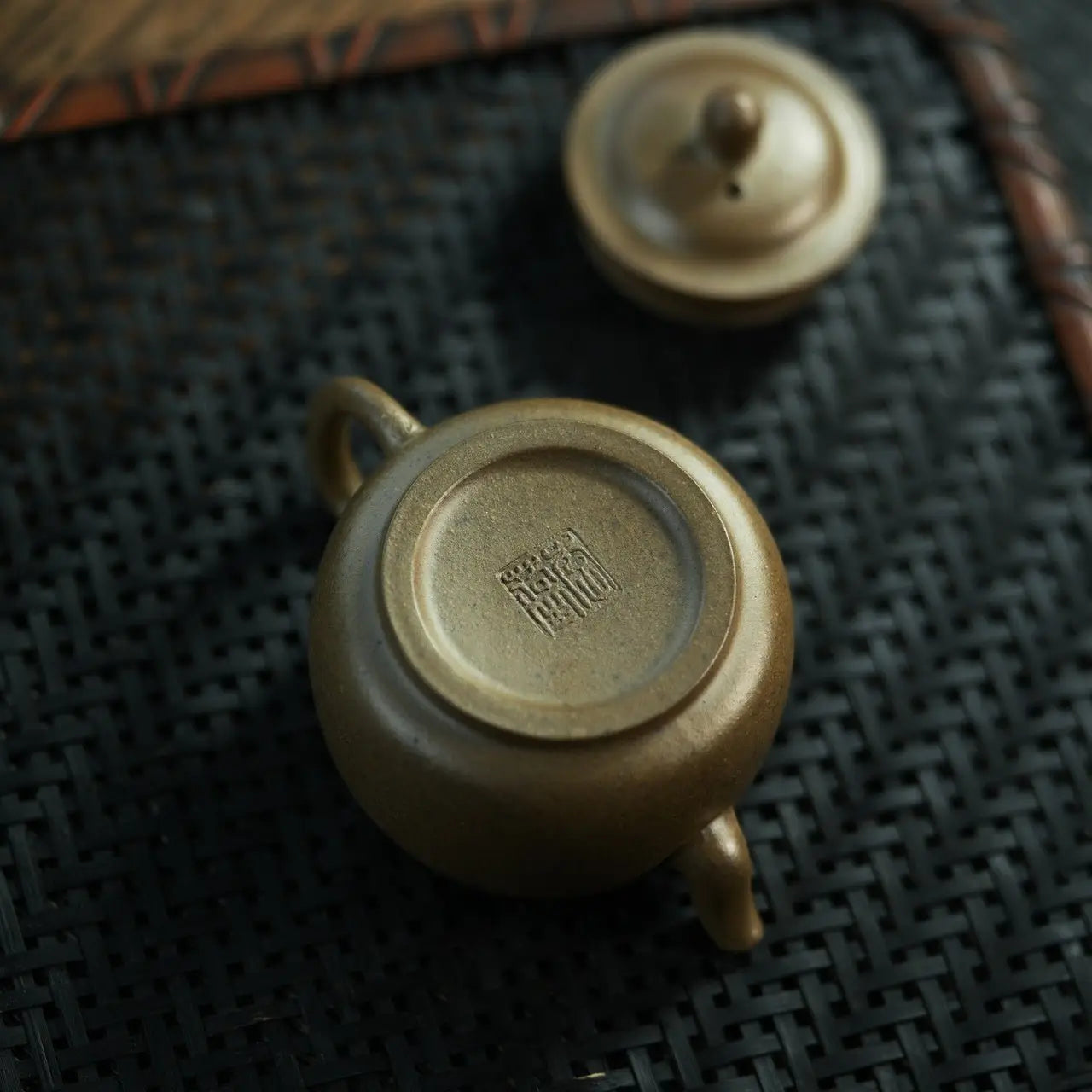 Mo Lin 160cc - Yixing Handmade Teapot 江苏宜兴