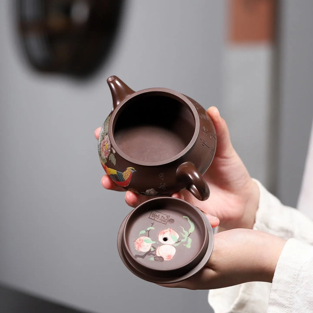 Mu Dan Ming Lu 210cc - Yixing Handmade Teapot 江苏宜兴