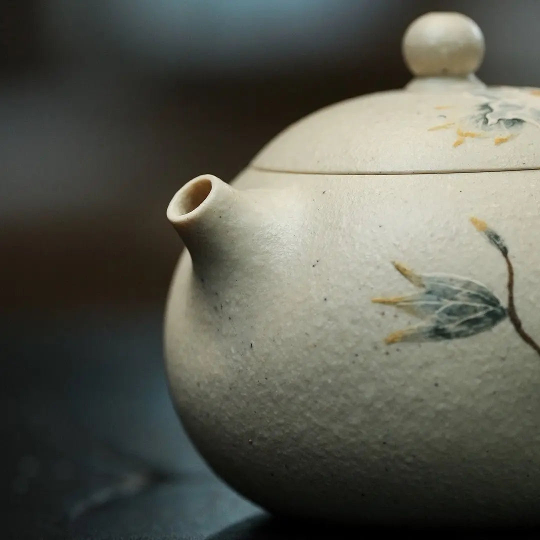 Mu Dan Xi Shi 120cc - Yixing Handmade Teapot 江苏宜兴