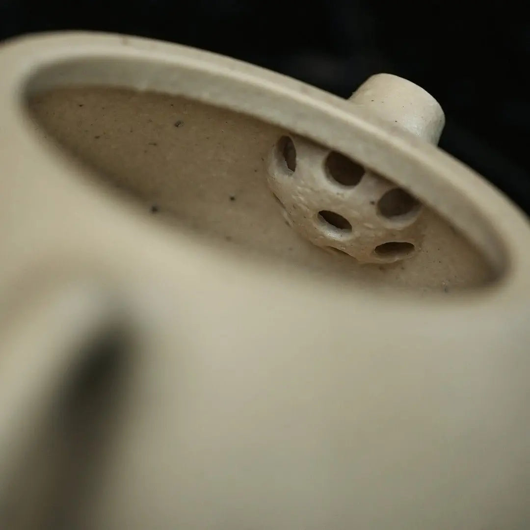 Mu Dan Xi Shi 120cc - Yixing Handmade Teapot 江苏宜兴