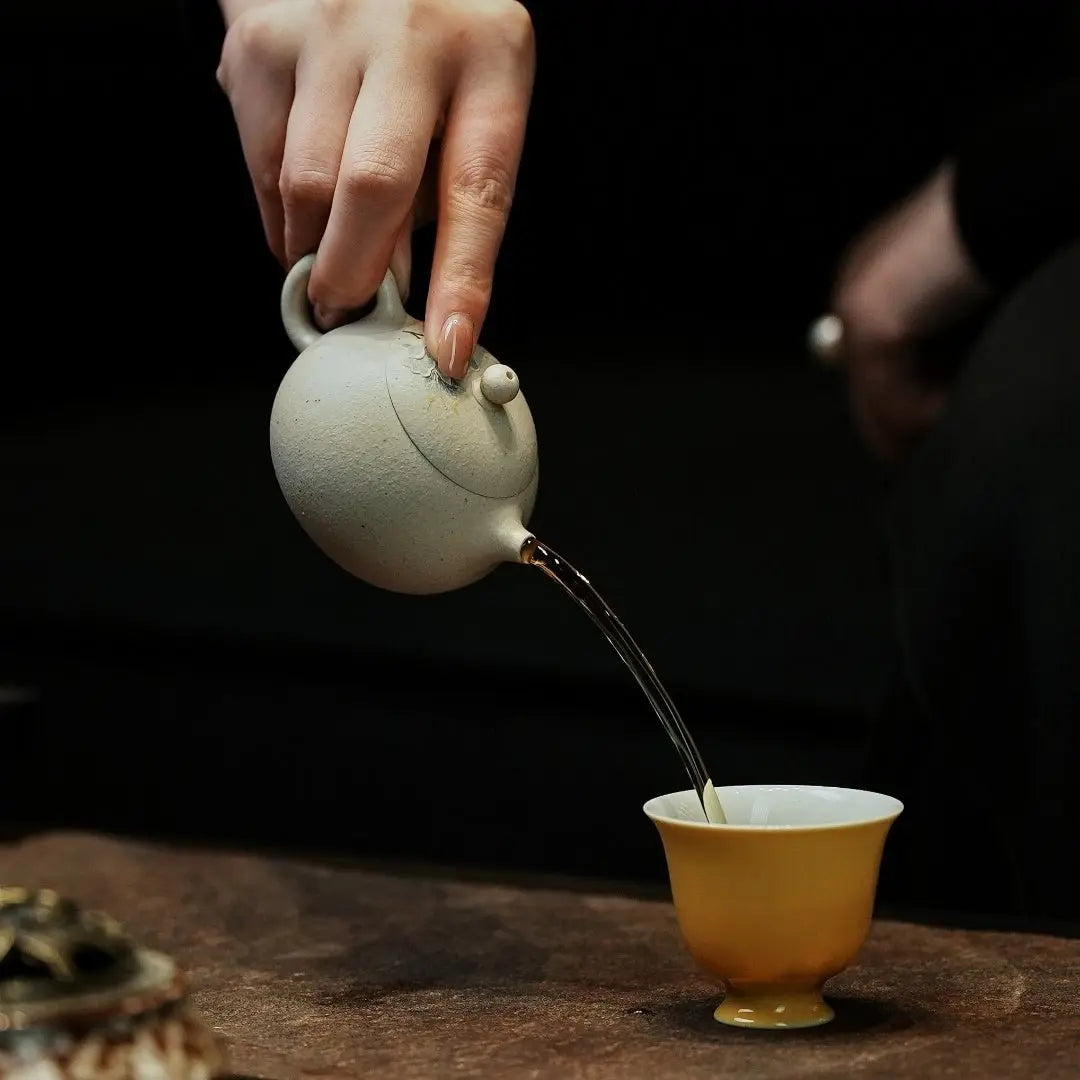 Mu Dan Xi Shi 120cc - Yixing Handmade Teapot 江苏宜兴