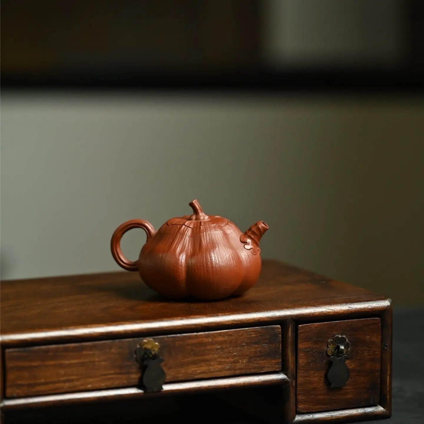 Nan Gua 120cc - Yixing Handmade Teapot 江苏宜兴