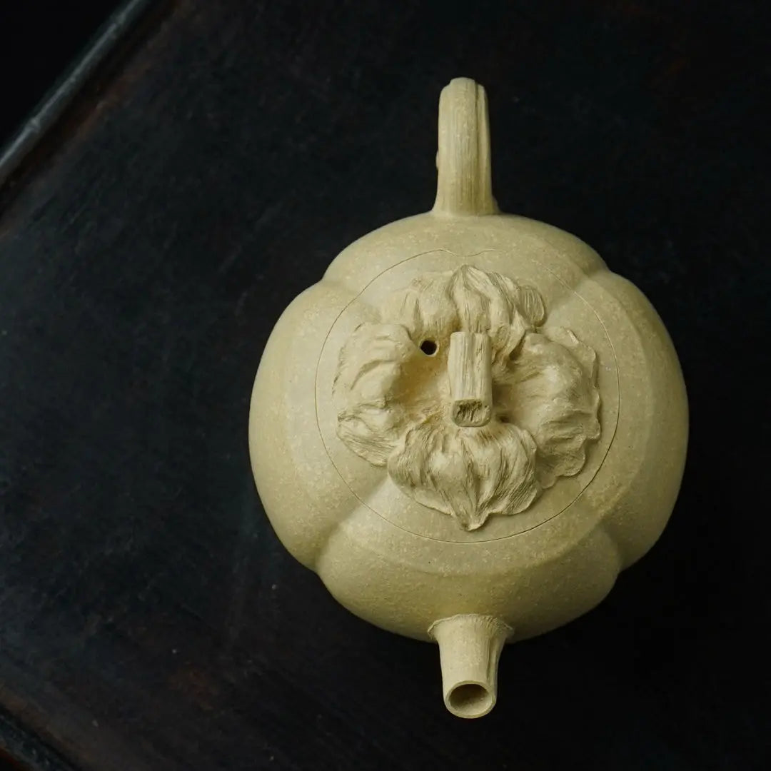 Nan Gua 130cc - Yixing Handmade Teapot 江苏宜兴