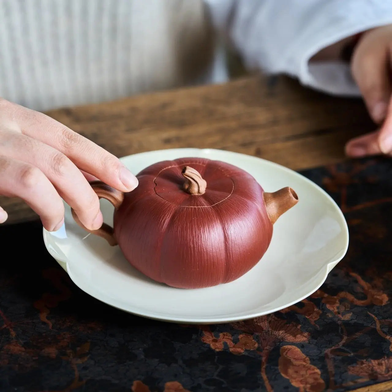 Nan Gua 180cc - Yixing Handmade Teapot 江苏宜兴