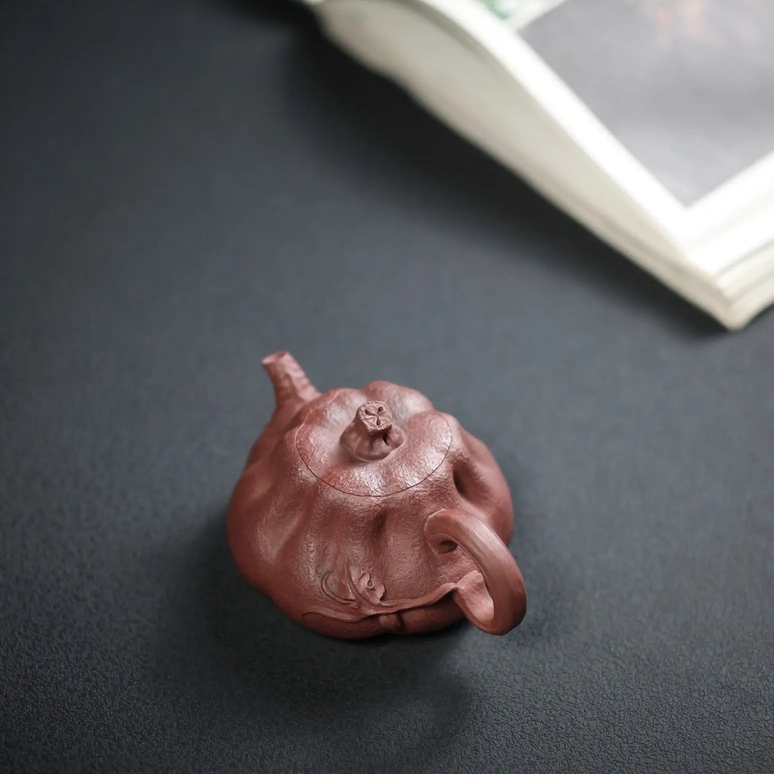 Nan Gua 200cc - Yixing Handmade Teapot 江苏宜兴