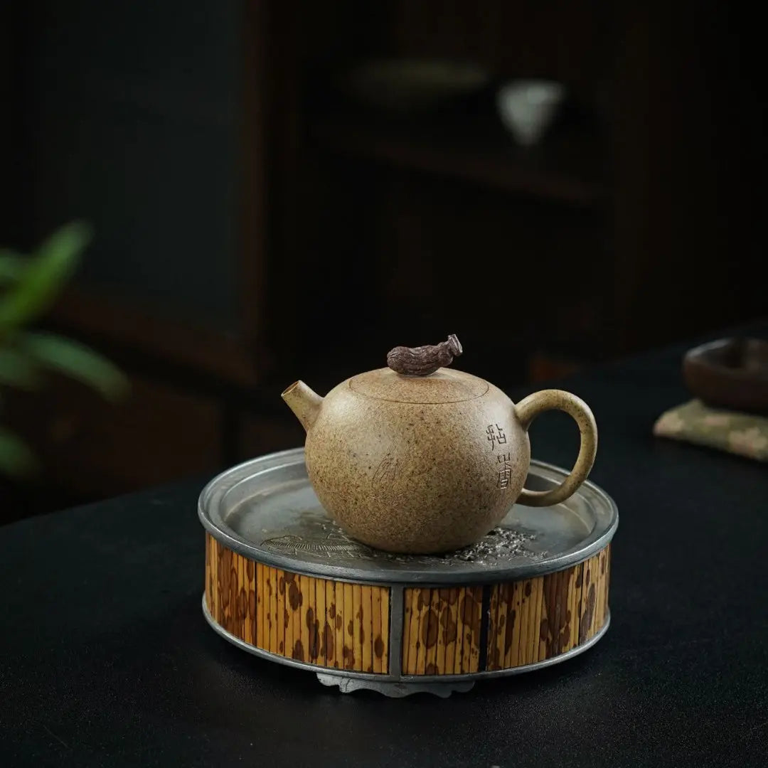 Nian Hua 140cc - Yixing Handmade Teapot 江苏宜兴
