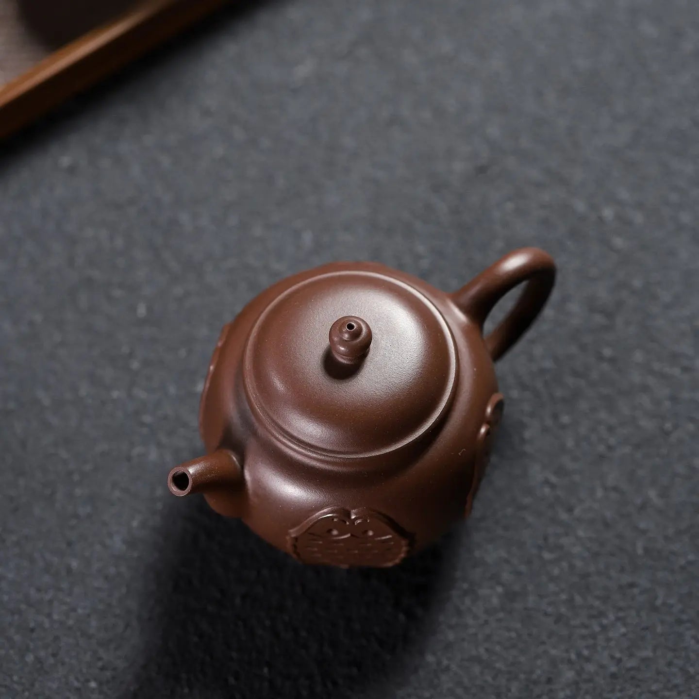 Nian Nian You Yu 250cc - Yixing Handmade Teapot 江苏宜兴