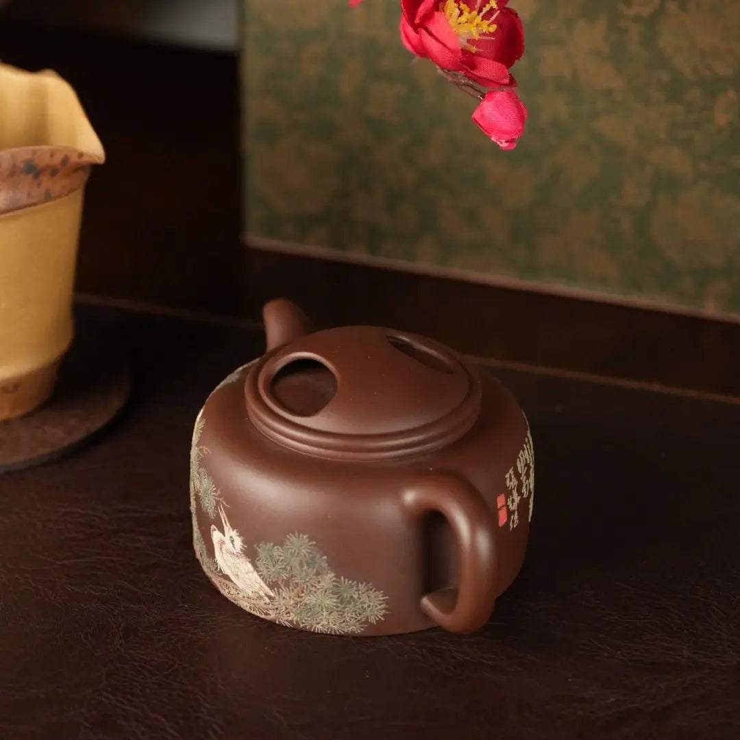 Niu Gai Lian Zi 170cc - Yixing Handmade Teapot 江苏宜兴