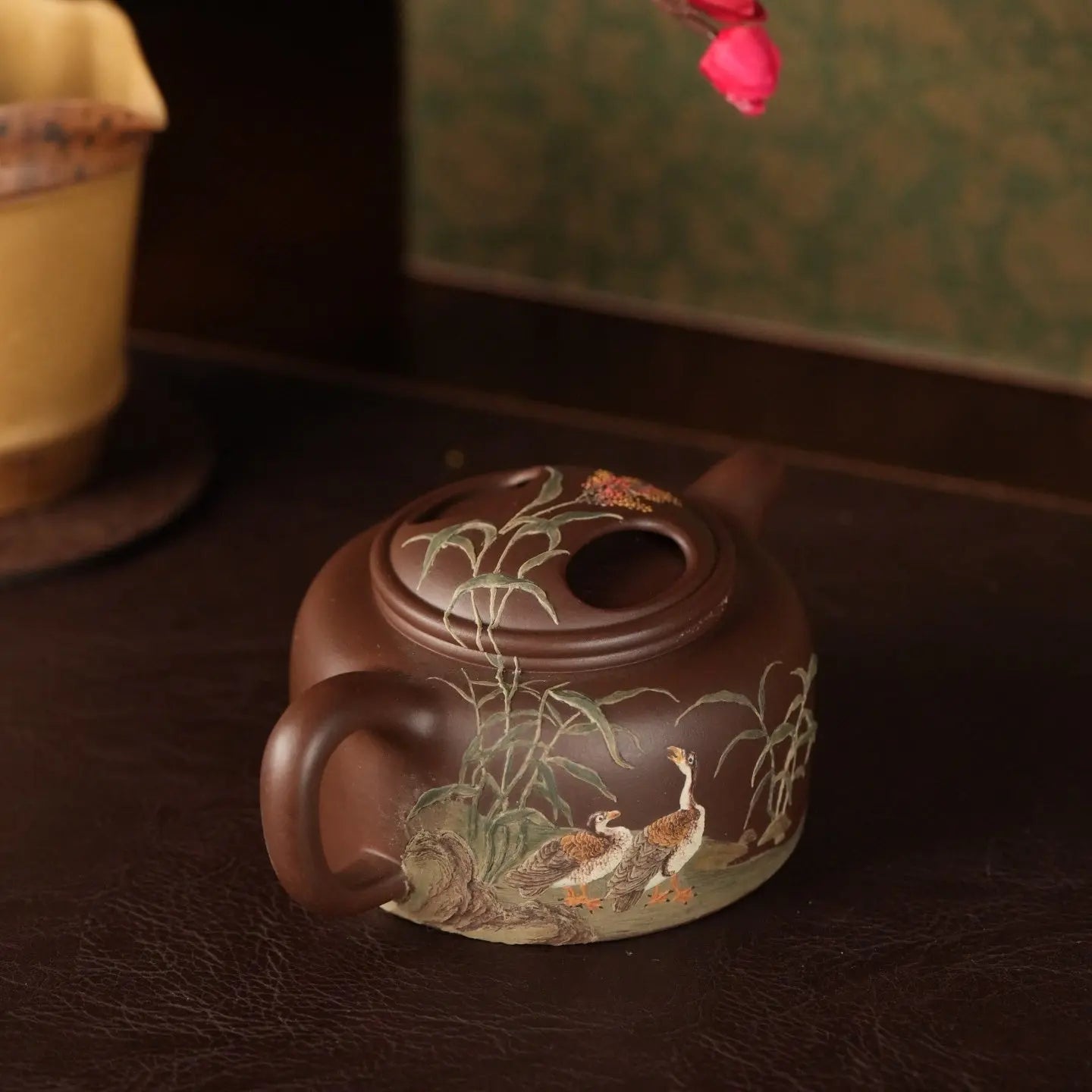 Niu Gai Lian Zi 170cc - Yixing Handmade Teapot 江苏宜兴
