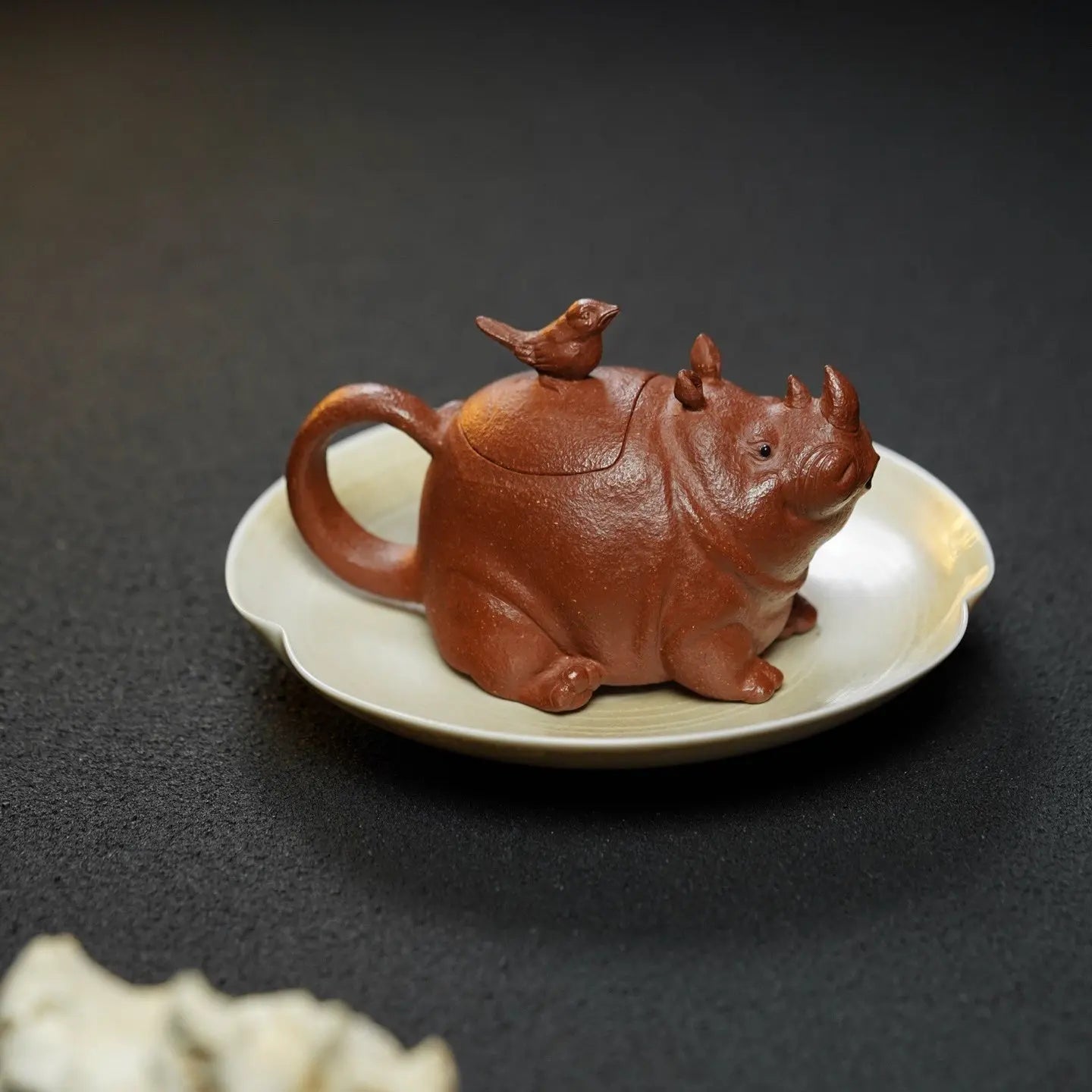 Niu Zhuan Qian Kun 150cc - Yixing Handmade Teapot 江苏宜兴