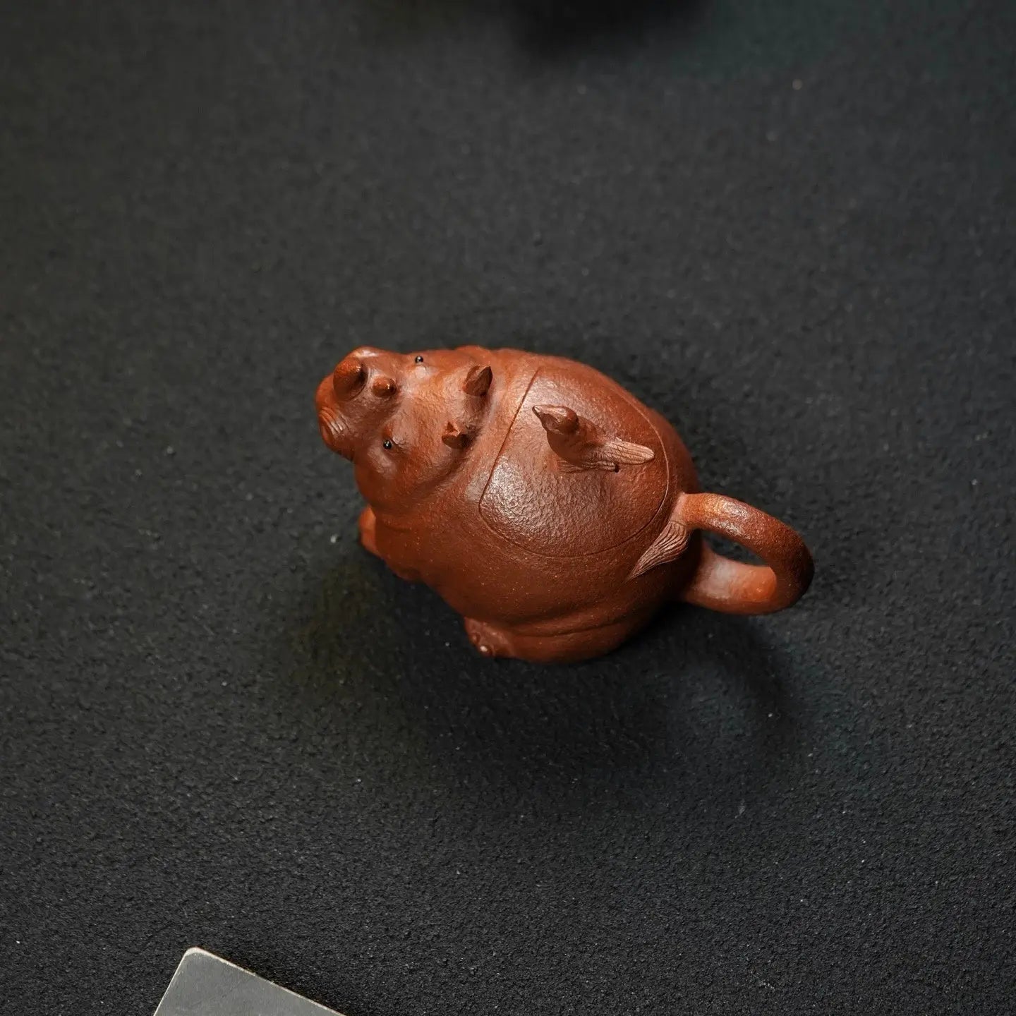 Niu Zhuan Qian Kun 150cc - Yixing Handmade Teapot 江苏宜兴