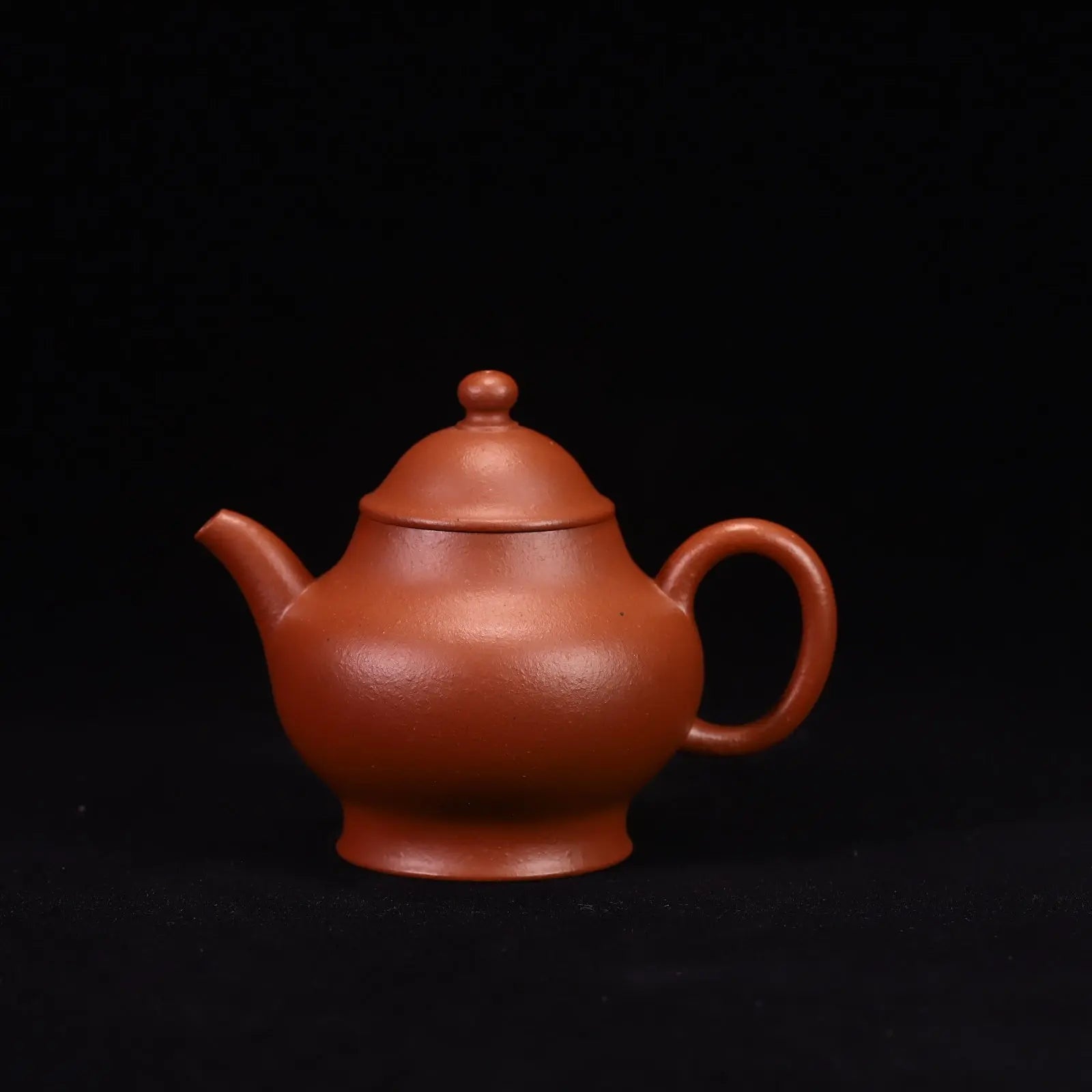 Pan Hu 150cc - Yixing Handmade Teapot 江苏宜兴