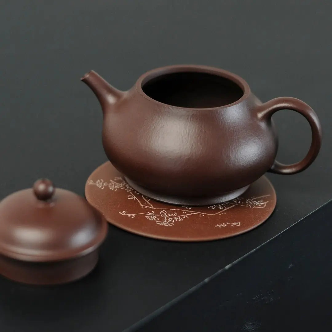 Pan Hu 160cc - Yixing Handmade Teapot 江苏宜兴