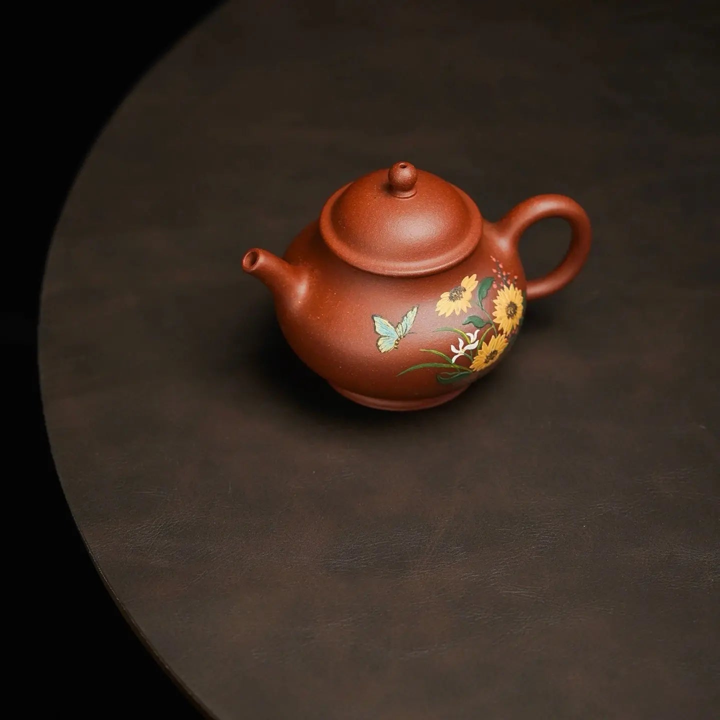 Pan Hu 160cc - Yixing Handmade Teapot 江苏宜兴
