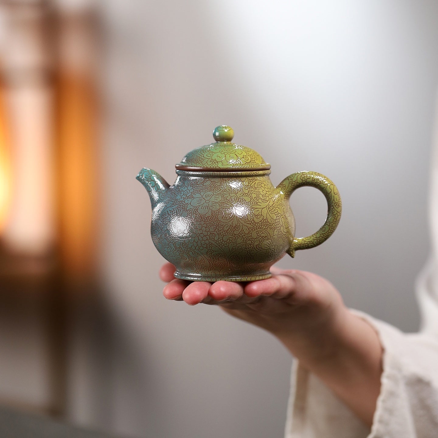 Pan Hu 190cc - Yixing Handmade Teapot 江苏宜兴