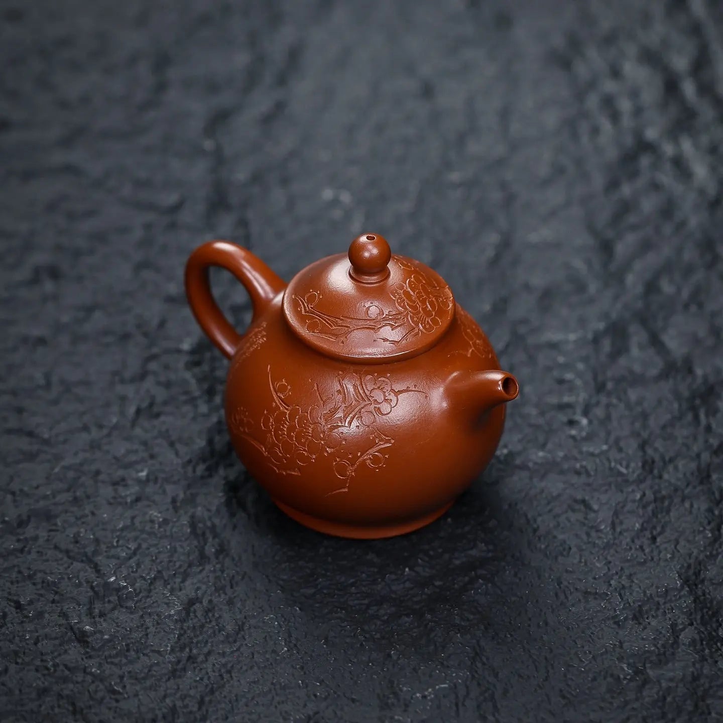 Pan Hu 190cc - Yixing Handmade Teapot 江苏宜兴
