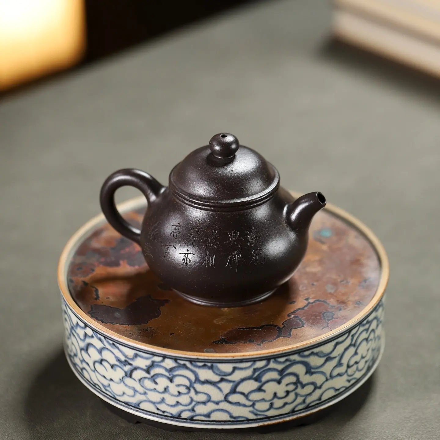 Pan Hu 200cc - Yixing Handmade Teapot 江苏宜兴