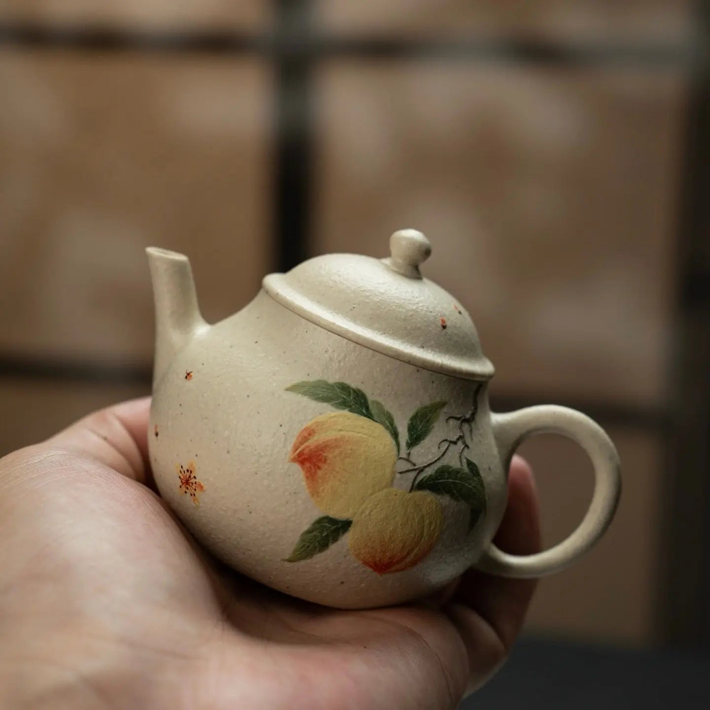 Pan Tao 150cc - Yixing Handmade Teapot 江苏宜兴