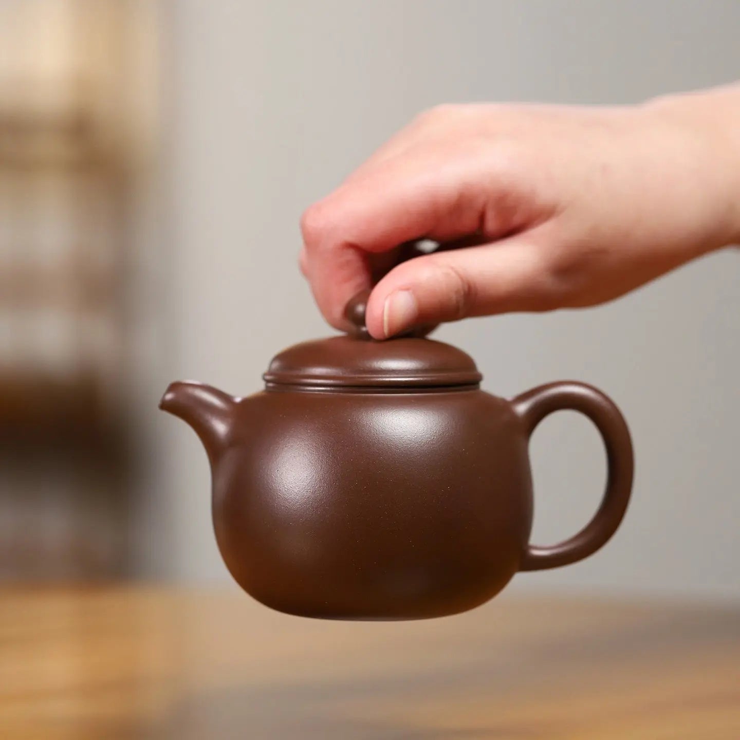 Pao Zun 200cc - Yixing Handmade Teapot 江苏宜兴