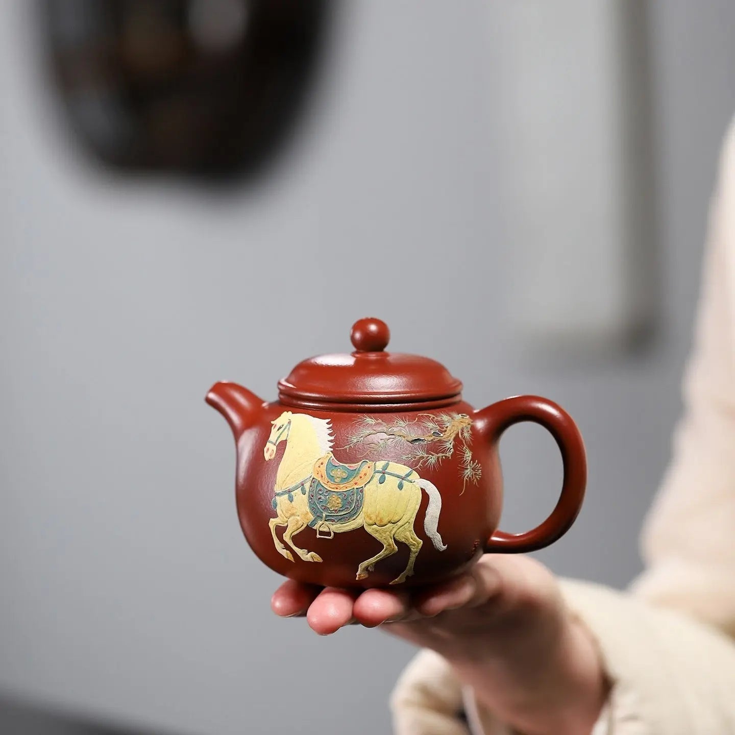 Pao Zun 230cc - Yixing Handmade Teapot 江苏宜兴