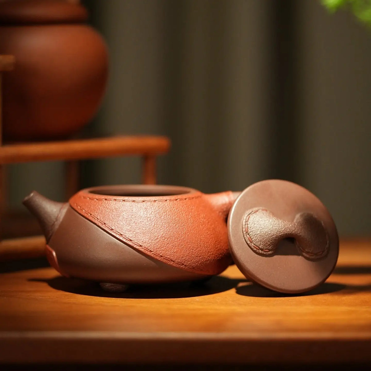 Pi Ge Shi Piao 310cc - Yixing Handmade Teapot 江苏宜兴
