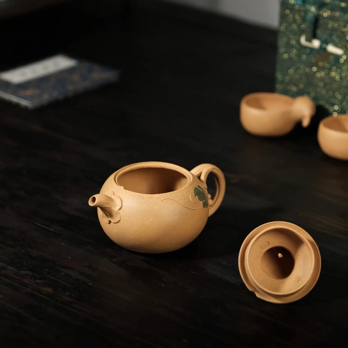 Piao Chong Set - Yixing Handmade Teapot 江苏宜兴