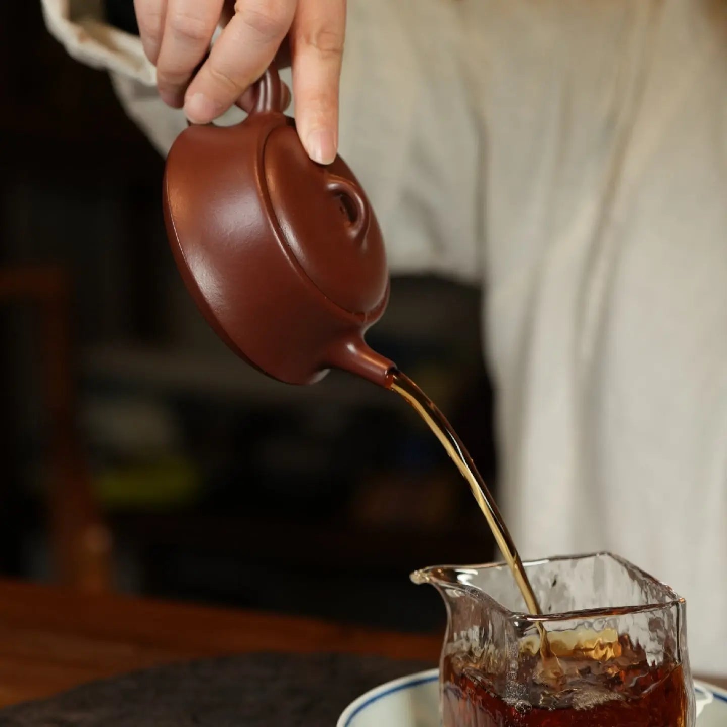 Piao Yin 200cc - Yixing Handmade Teapot 江苏宜兴