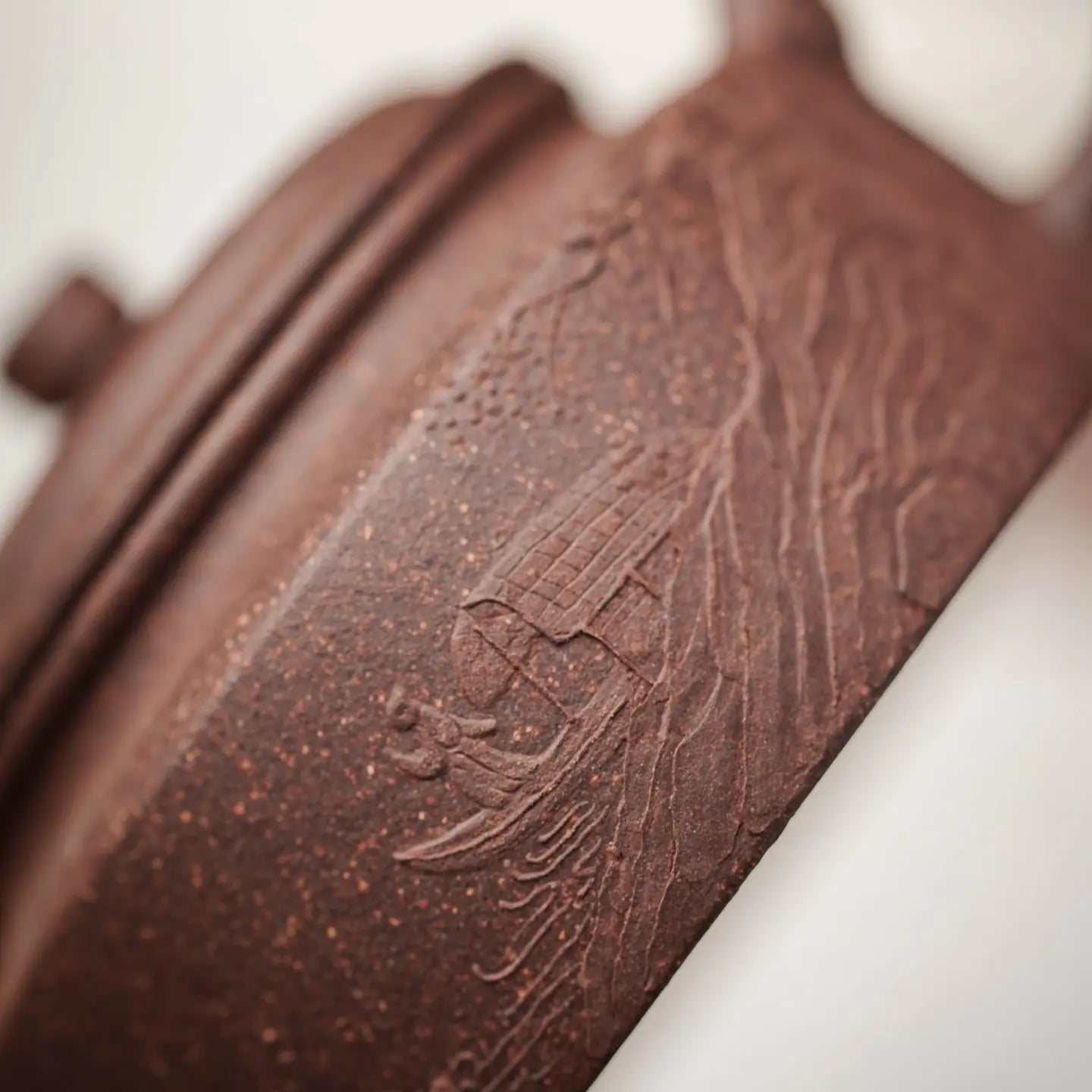 Ping Gai De Zhong 100cc - Yixing Handmade Teapot 江苏宜兴