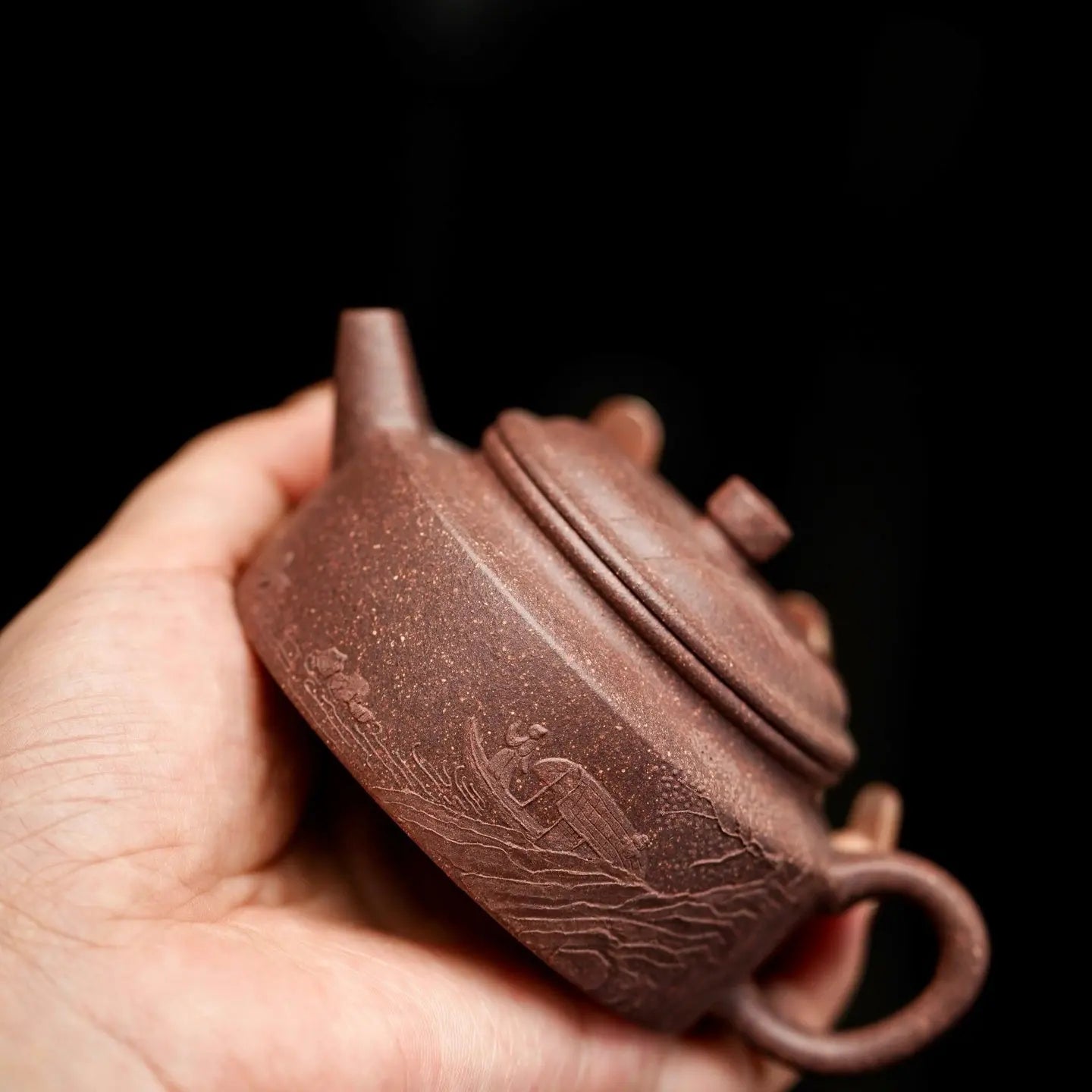 Ping Gai De Zhong 100cc - Yixing Handmade Teapot 江苏宜兴