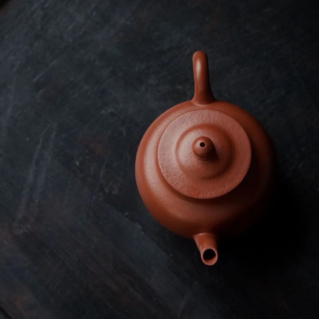 Ping Gai Lian Zi 90cc - Yixing Handmade Teapot 江苏宜兴