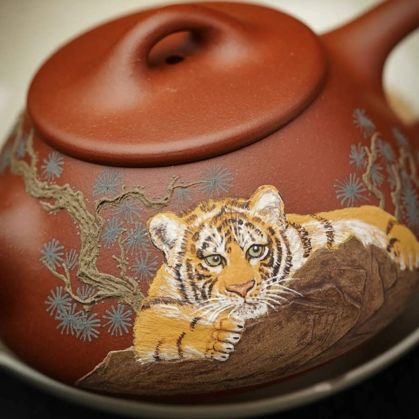 Ping Gai Shi Piao 180cc - Yixing Handmade Teapot 江苏宜兴